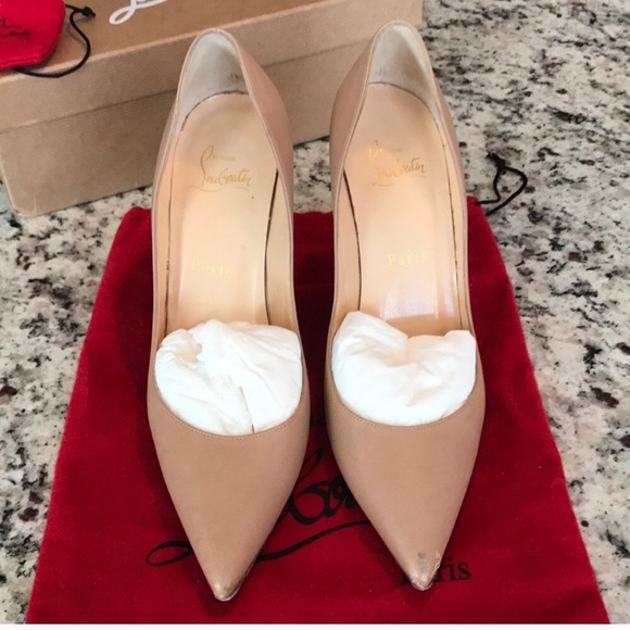 💯authentic Christian louboutin Apostrophy pump - Picture 2 of 7